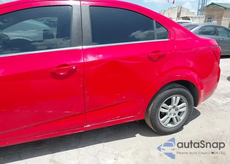 2015 Chevrolet Sonic Lt Auto из США, поврежденный, VIN 1G1JC5SH4F4160047